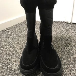 Coach Sherman Snow Boots Women’s midcalf winter boots